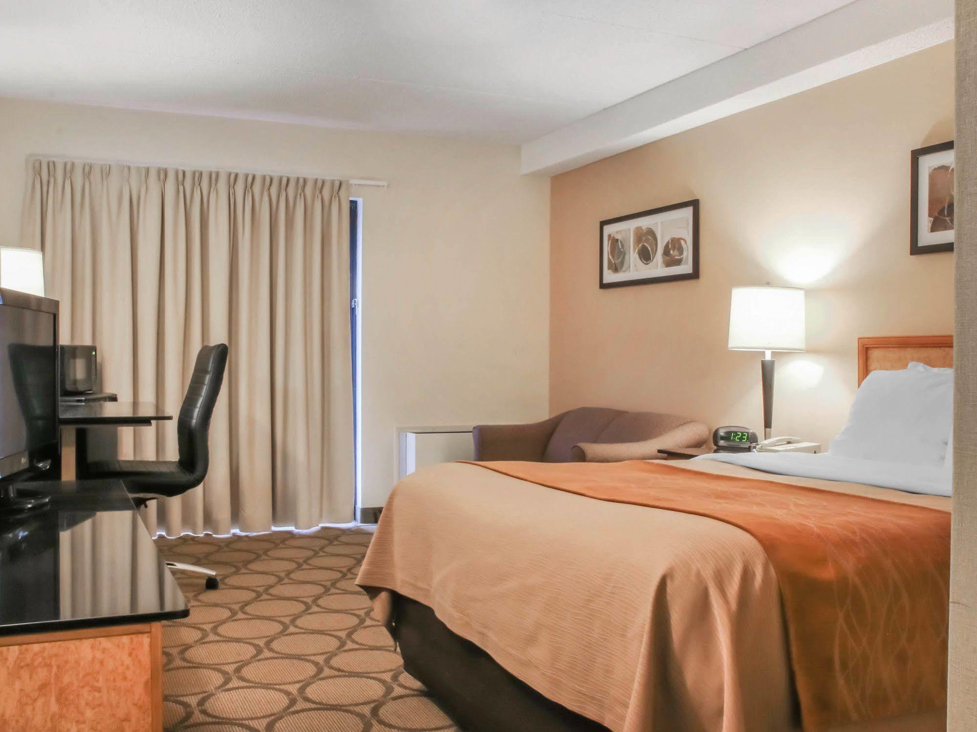 Comfort Inn Sept-Iles Luaran gambar